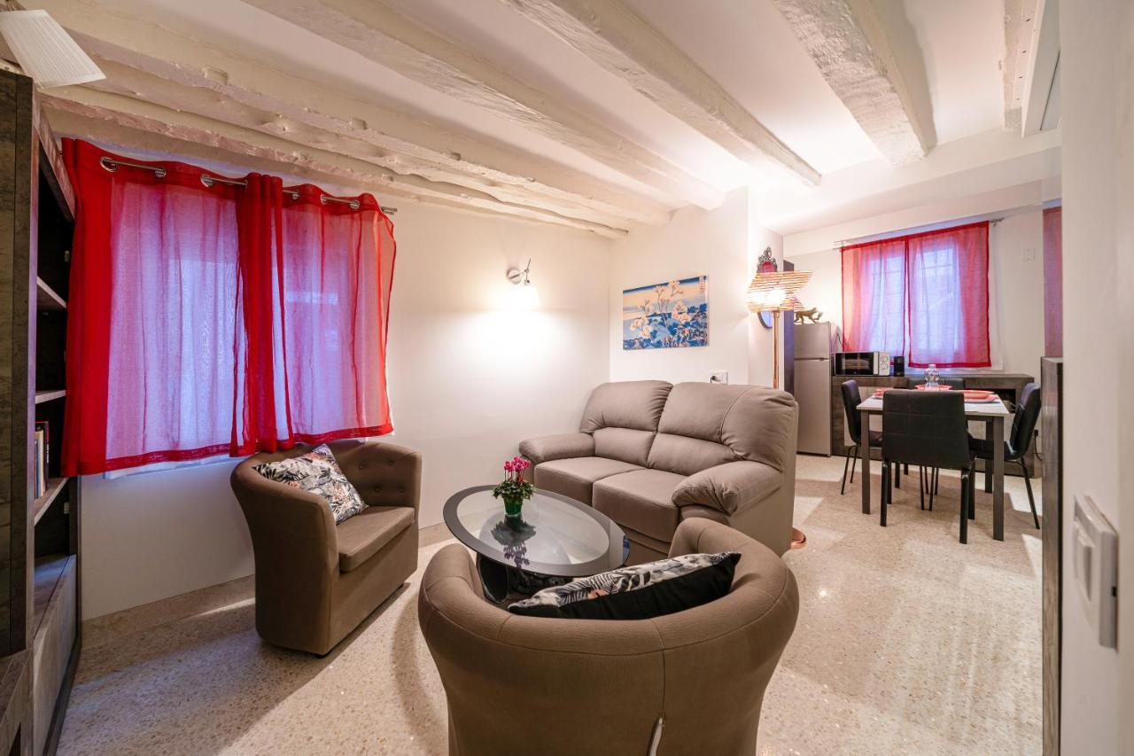 Centrale Appartamento Per 4 Persone Venesia Bagian luar foto