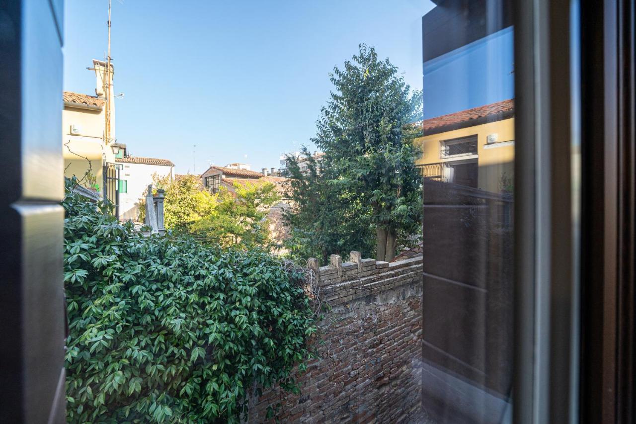 Centrale Appartamento Per 4 Persone Venesia Bagian luar foto